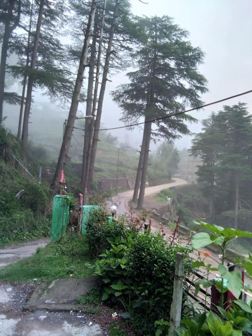 Huts Hotel Patnitop Exterior foto